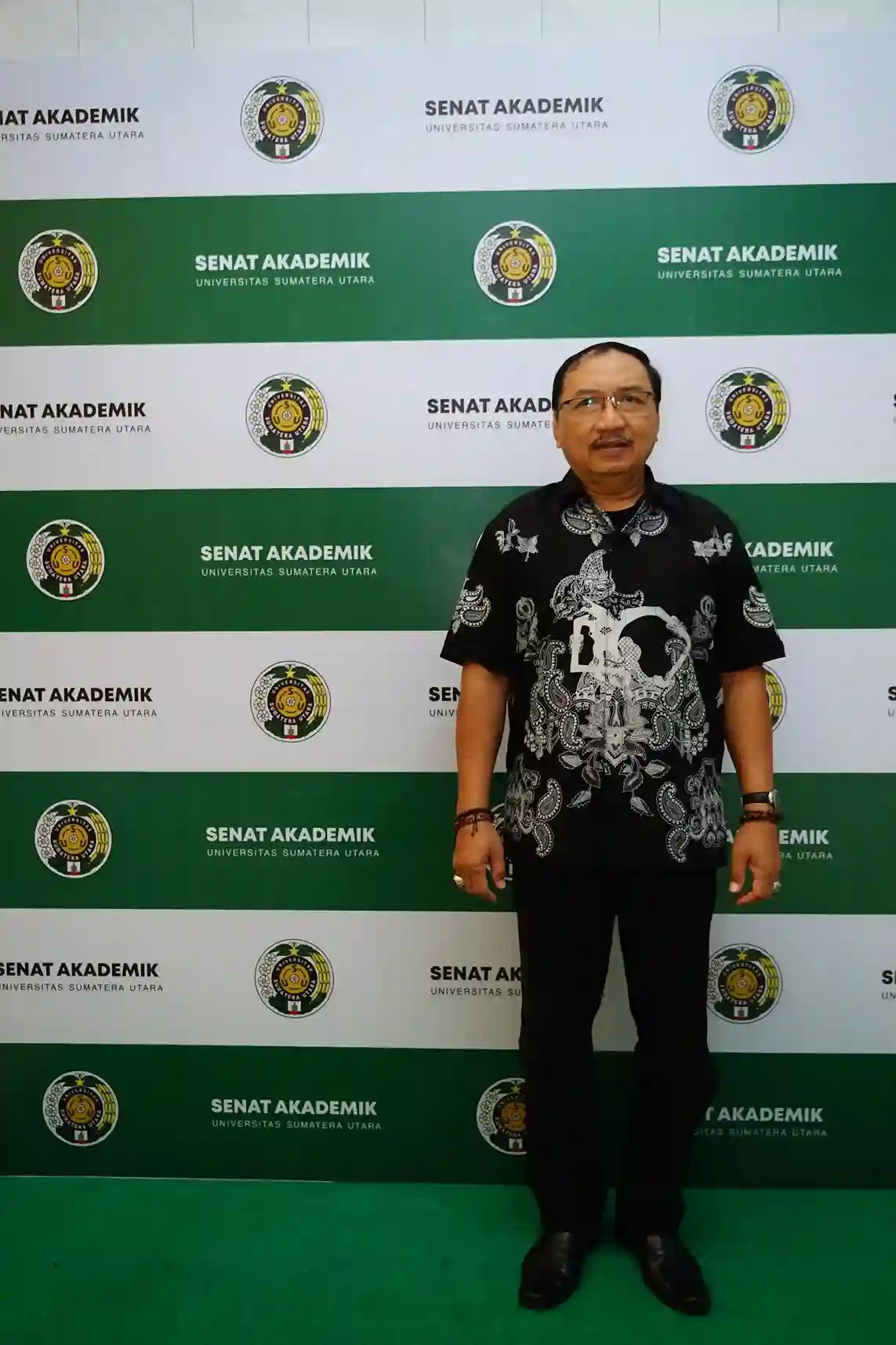 direktur Academic Senate